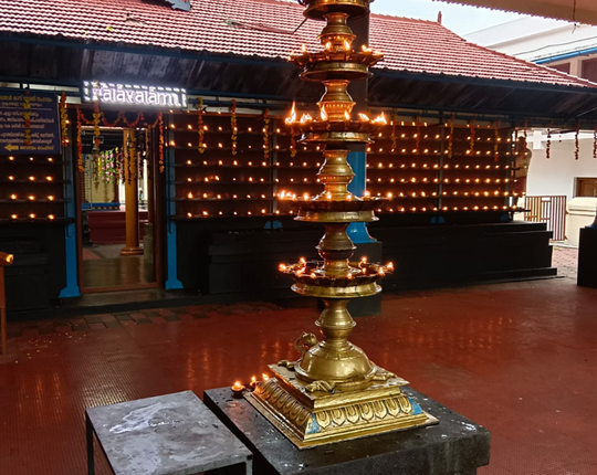 Sree Panorkavu Kandathar Kavu
