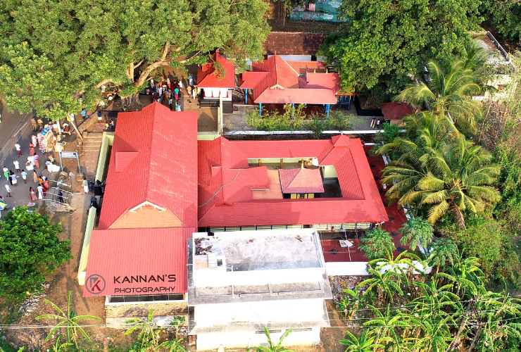 Sree Panorkavu Kandathar Kavu - WHITE NEEVEDYAM 