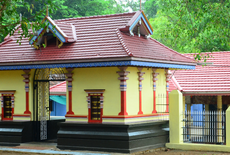 Sree Panorkavu Kandathar Kavu - PALAVAKA 